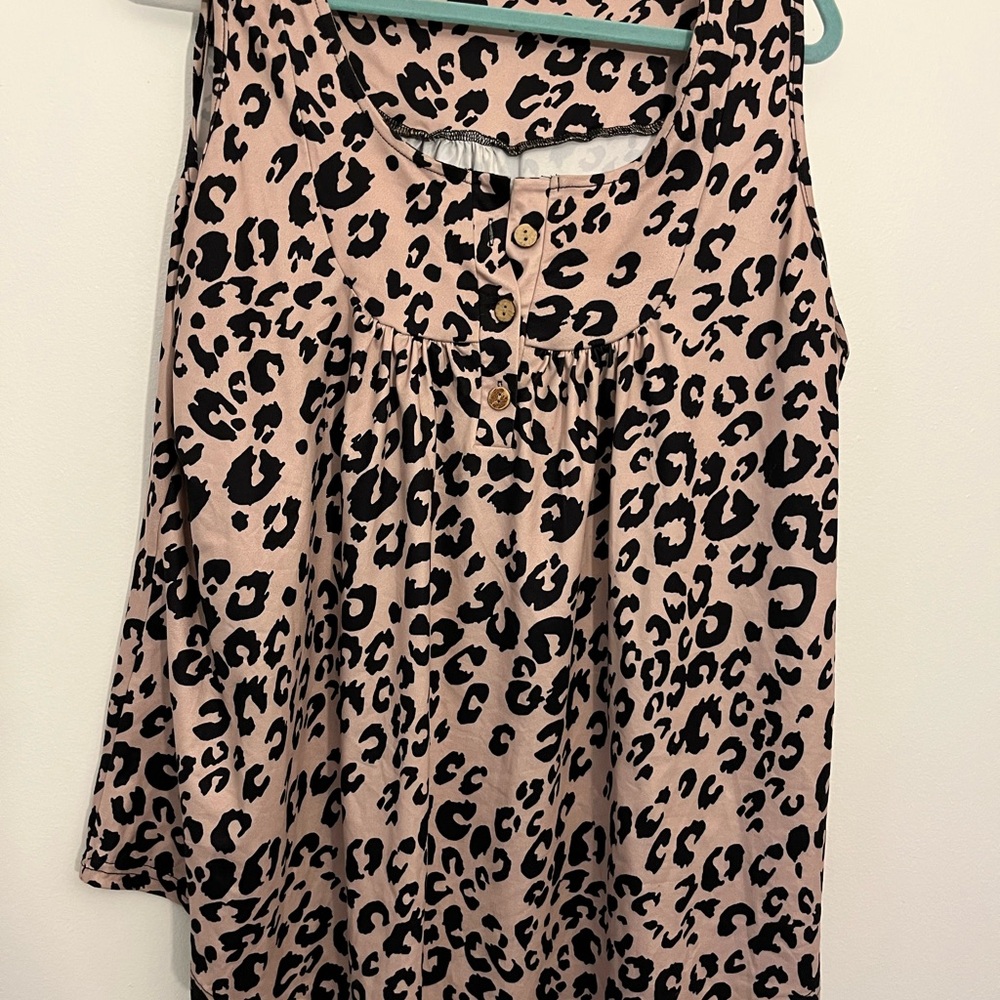 Leopard/Cheetah Print Plus Size Tunic